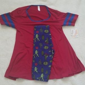 Lularoe small perfect tee and os leggings outfit